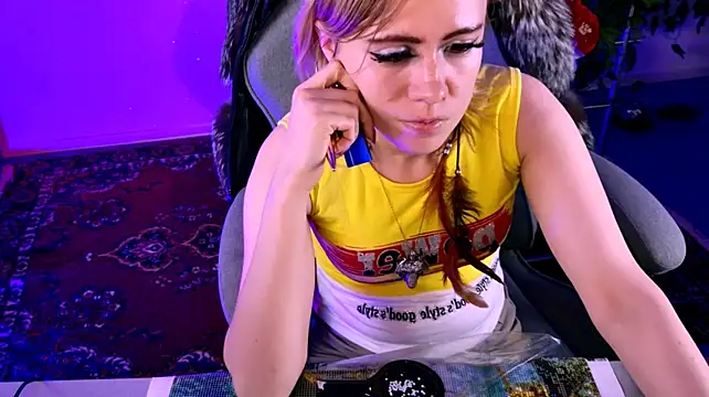 Kumiho_7777 Adlı Modelin Canlı XXX Sohbeti