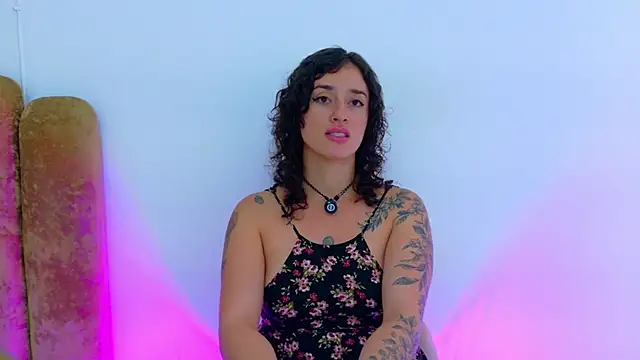 Allison_sc Chat XXX in diretta