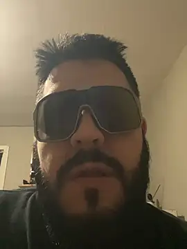 XXX chat uživo modela GLOGLOGLOOOO