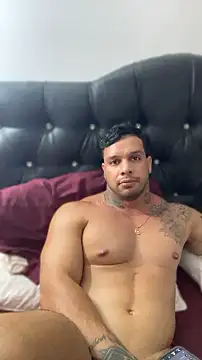 แชท XXX สดของ MarckMathews