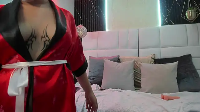 nana_hny লাইভ XXX চ্যাট