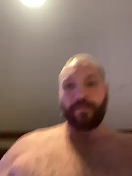 צ'אט XXX בשידור חי של pumpuppete4