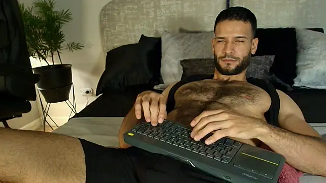 צ'אט XXX בשידור חי של Jacob_Benelli