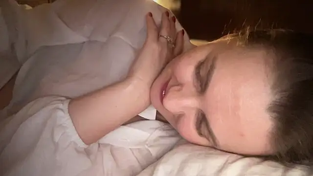 Viola_sweet লাইভ XXX চ্যাট
