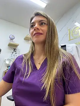 alicee16 Live XXX-chat