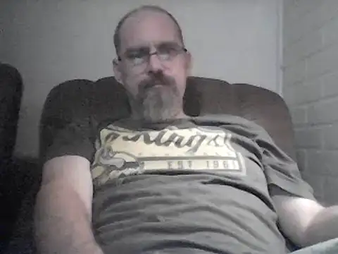 crazyheratic8 Show in webcam