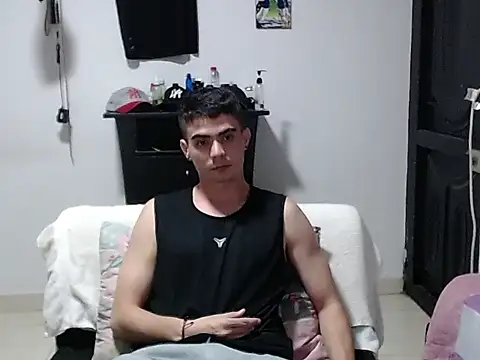 Zac_Efront লাইভ XXX চ্যাট