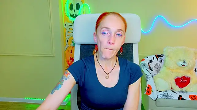 Živý XXX chat BreeTerner