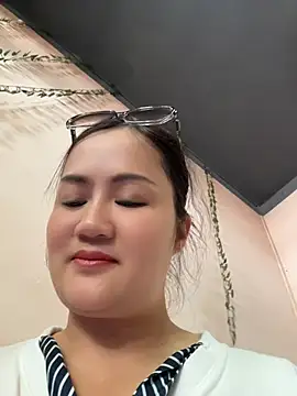 Amy1688's Live XXX Chat