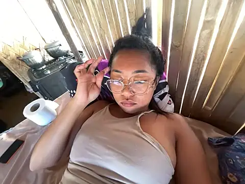 Juliet_official_pro Chat XXX in diretta