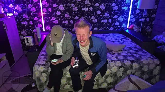 Vuitton Live XXX-Chat
