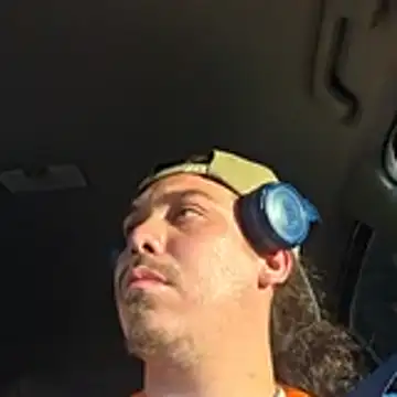 luis97fer Chat XXX in diretta