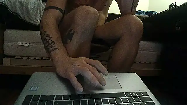 NiceHunter89 – Naživo XXX chat