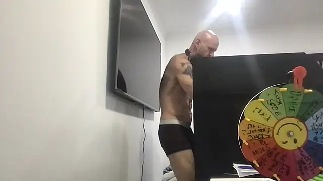 brianomally 现场XXX聊天
