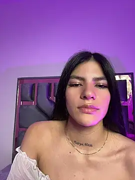 Taylor_Ec – Live XXX-chat