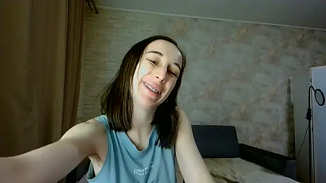 دردشة Anika_bloom الجنسية المباشرة