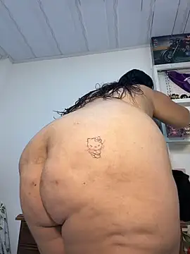Samanthadiamonds-'s Live XXX Chat
