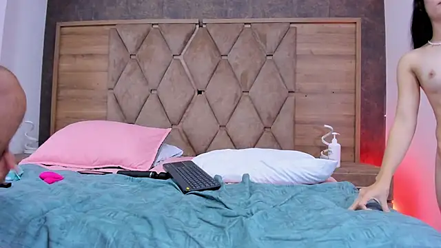 Chat +18 de EimyAndMaxi ao vivo