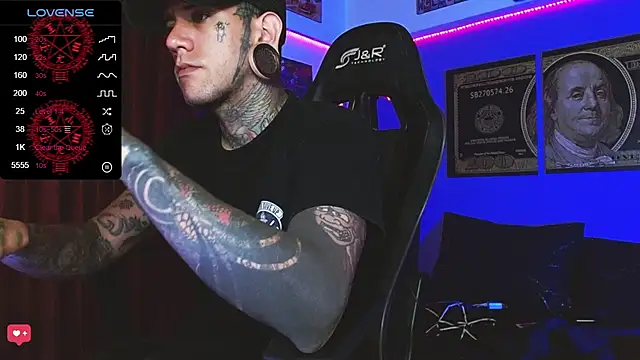 Czat XXX na żywo – jhonny__ackerman