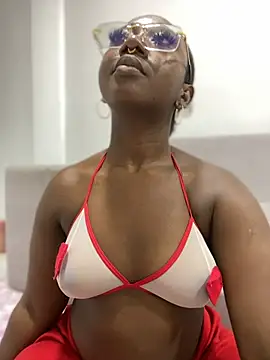Zahhy_ Chat XXX in diretta