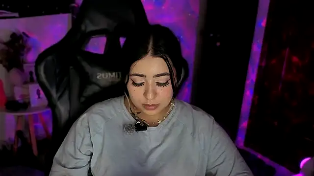 sweetcoralinee Adlı Modelin Canlı XXX Sohbeti