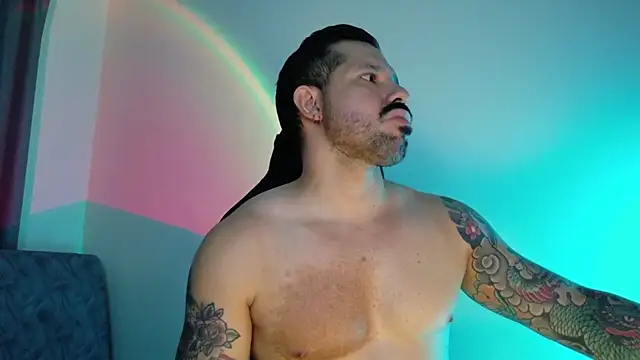 XXX chat uživo modela Pierre_Vidal