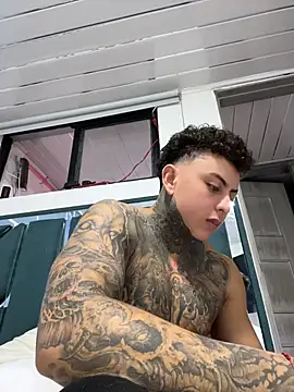 KevinSanchez420's Live XXX Chat
