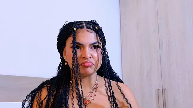 Chat +18 de MelodyAlvarez ao vivo