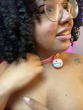 Chat +18 de 99_Lilith ao vivo
