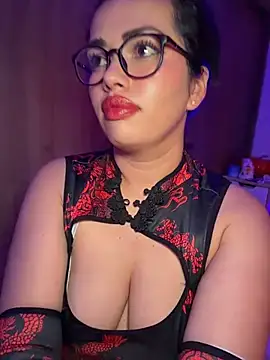 XXX chat uživo modela andra_rose