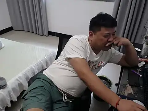 Czat XXX na żywo – zhang1118