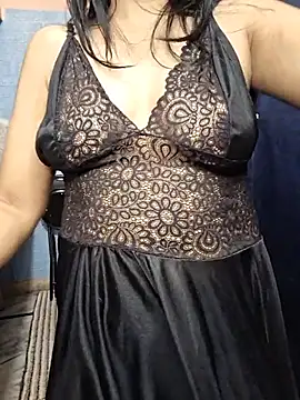 Nisha027のライブXXXチャット