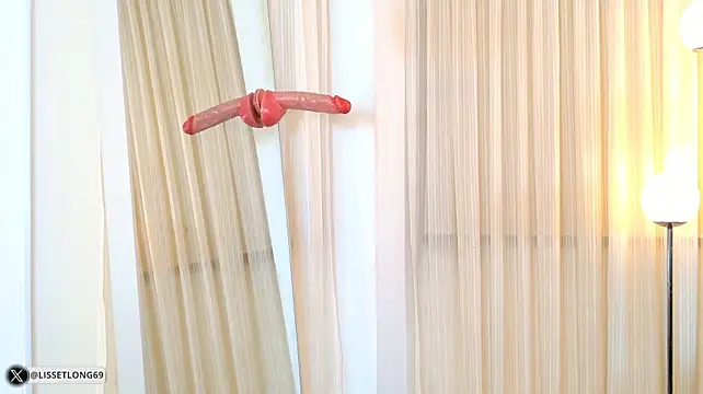 Chat +18 de lissetlong69 ao vivo