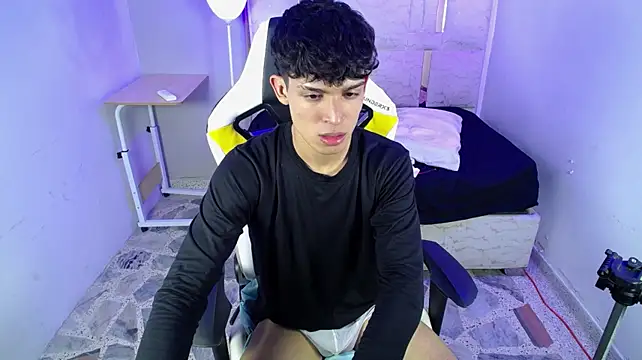 Živý XXX chat Liom_Gym