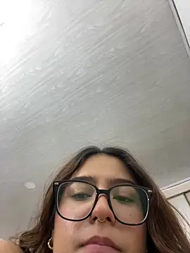 Juli____News' Live XXX Chat