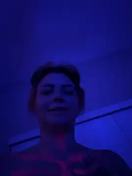 XXX chat uživo modela MarlaFknSinger
