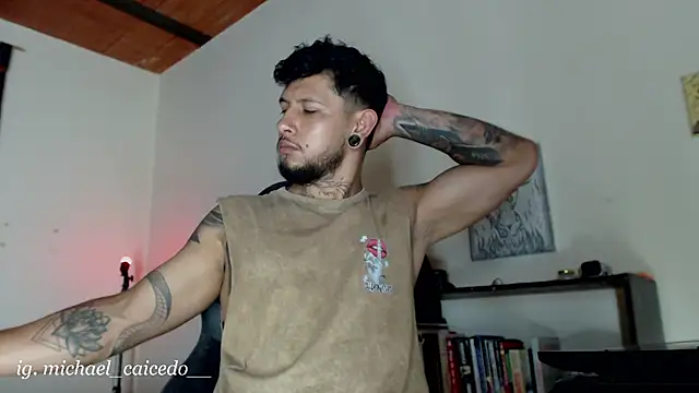 Jacob_z666 লাইভ XXX চ্যাট