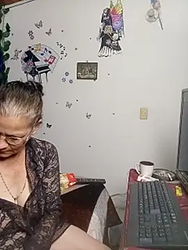 Chat XXX ao vivo de katrinna_
