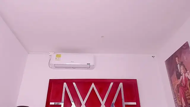 แชท XXX สดของ ambarglowasm