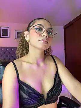 Chat +18 de OxanaFedorova1- ao vivo