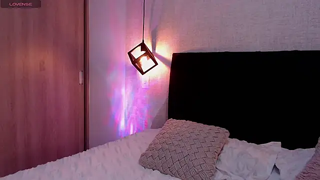 ArianaAlvarez_'s Live XXX Chat