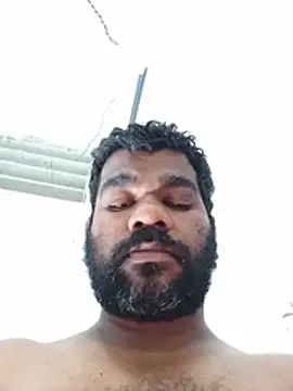 Hiptonos live XXX chat