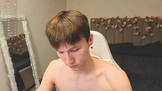 Chat XXX ao vivo de cuMte_boy