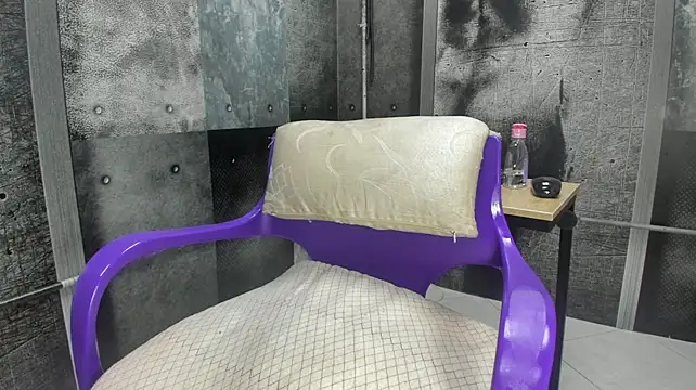 XXX chat uživo modela Gury_tattoo