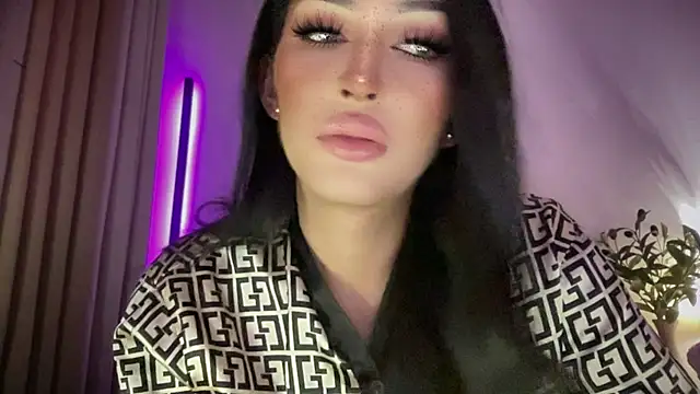 Alicegreenexx 现场XXX聊天