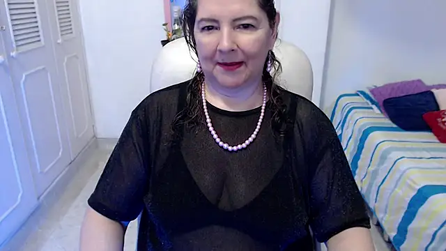 leonela_69's Live XXX Chat