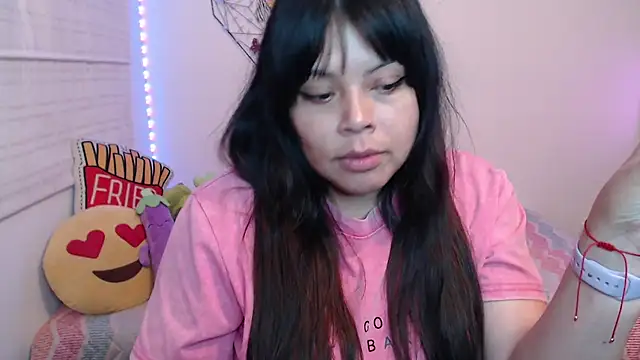Živý XXX chat EllieMoonX