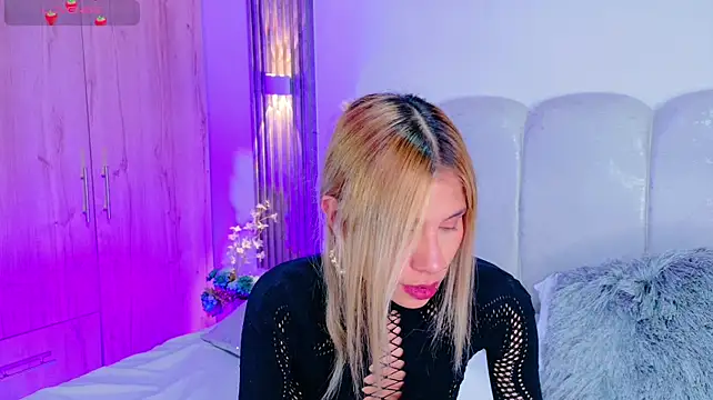 Онлайн чат XXX AriaSaint