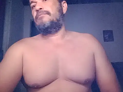 tarra122 Adlı Modelin Canlı XXX Sohbeti