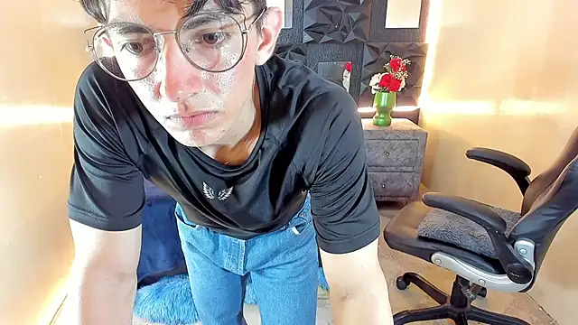 Chat +18 de ElanGiraldo ao vivo